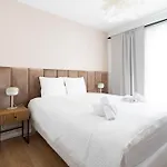 Weissa 7 Lejlighedshotel 3*
