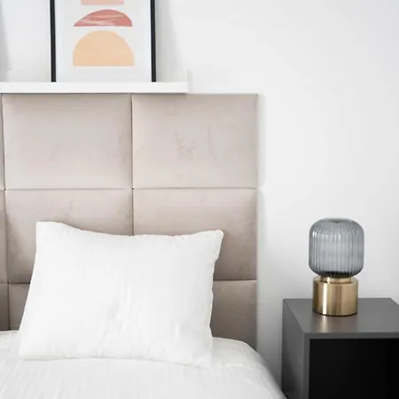 Weissa 7 Aparthotel Krakov