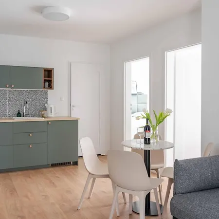 Weissa 7 * Krakow