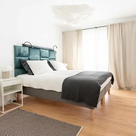 Weissa 7 Aparthotel Krakov