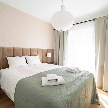Weissa 7 Apart Otel Krakow