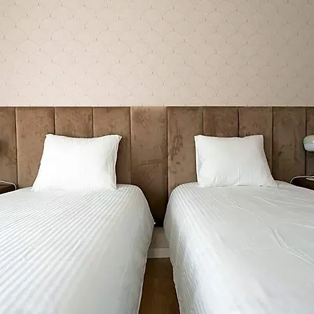 Aparthotel Weissa 7 3*