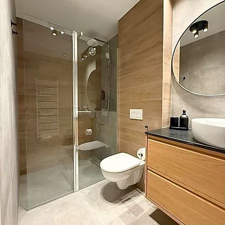 Aparthotel Weissa 7