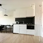 Aparthotel Weissa 7