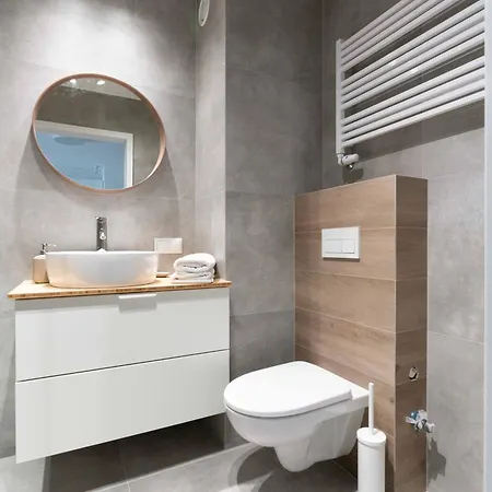 Weissa 7 Apartmanhotel 3*