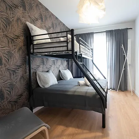 Apartmanhotel Weissa 7