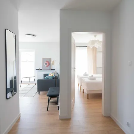 Apartmanhotel Weissa 7 3*