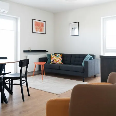 Apartmanhotel Weissa 7 3*